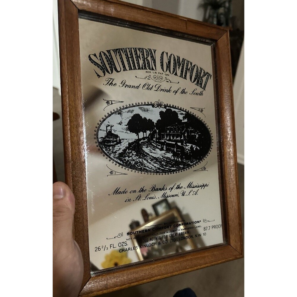 Vintage Southern Comfort Bar Mirror Wood Frame Whiskey Sign Man Cave Decor USA